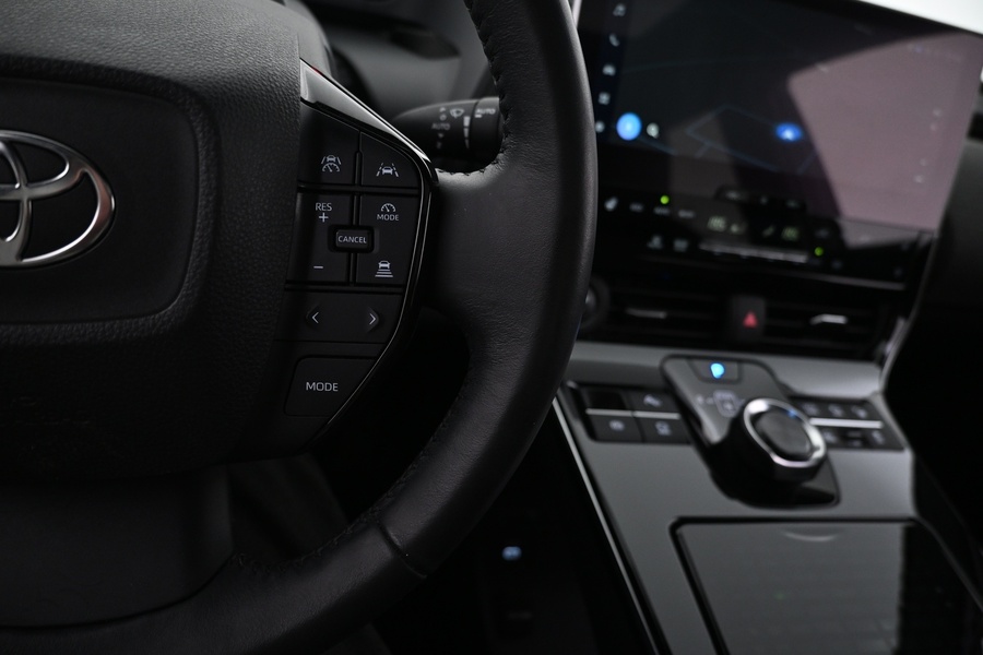 Toyota bZ4X vaihtoauto