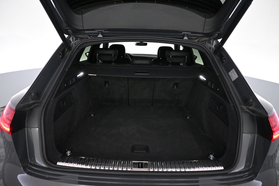 Audi Q8 e-tron vaihtoauto