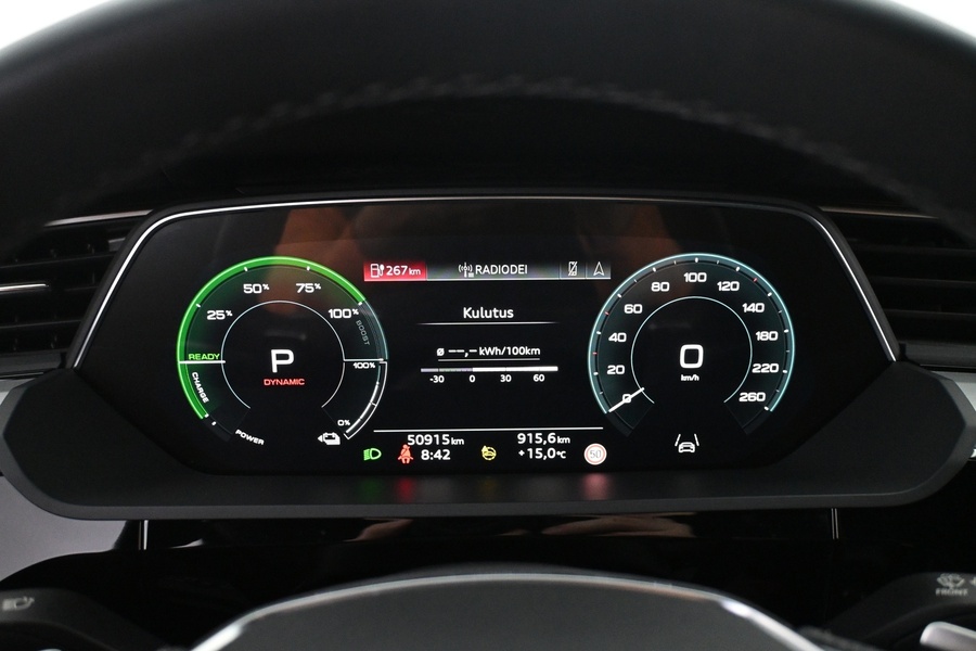 Audi Q8 e-tron vaihtoauto