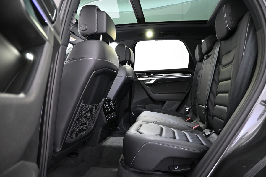 Volkswagen Touareg vaihtoauto