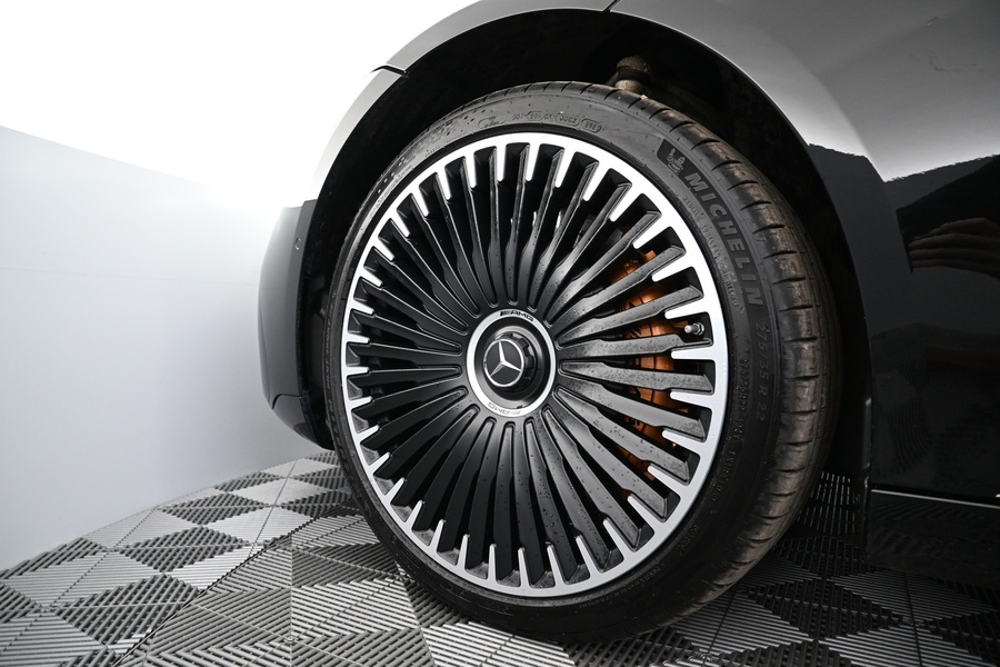 Mercedes-Benz EQS vaihtoauto