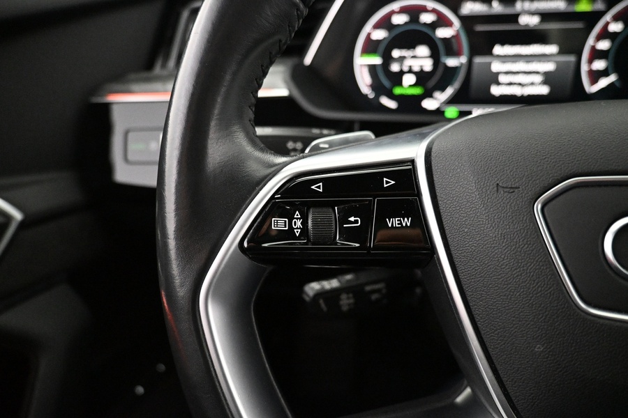 Audi e-tron vaihtoauto