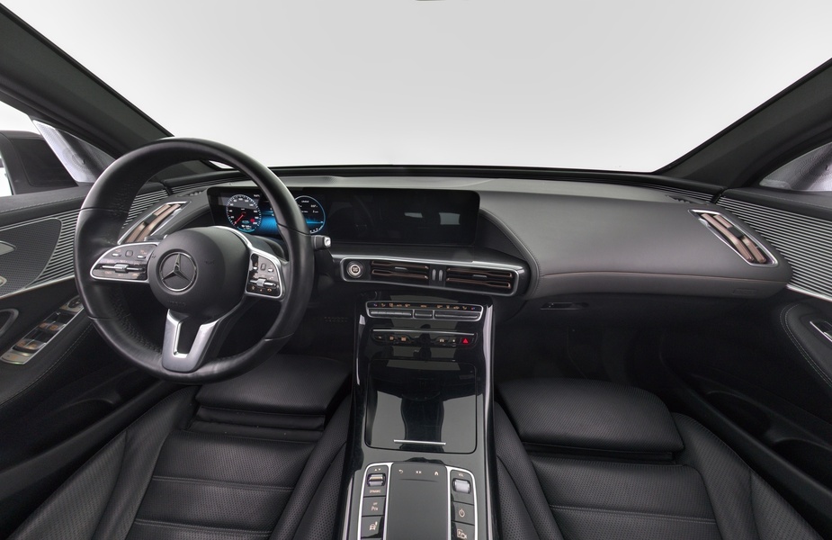 Mercedes-Benz EQC vaihtoauto