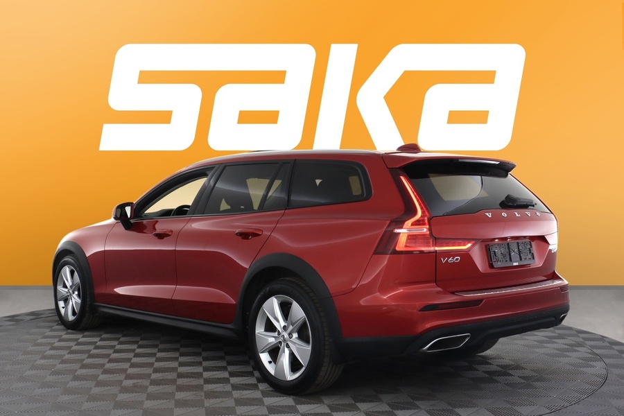 Volvo V60 Cross Country vaihtoauto