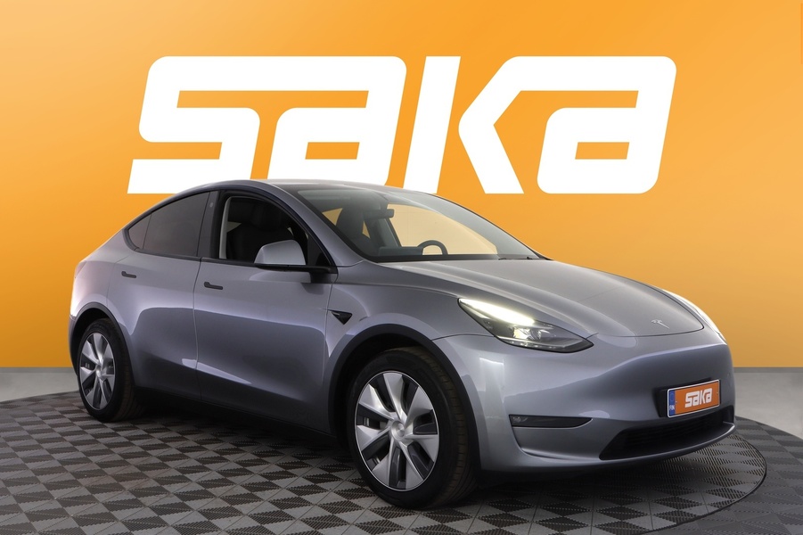 Tesla Model Y vaihtoauto