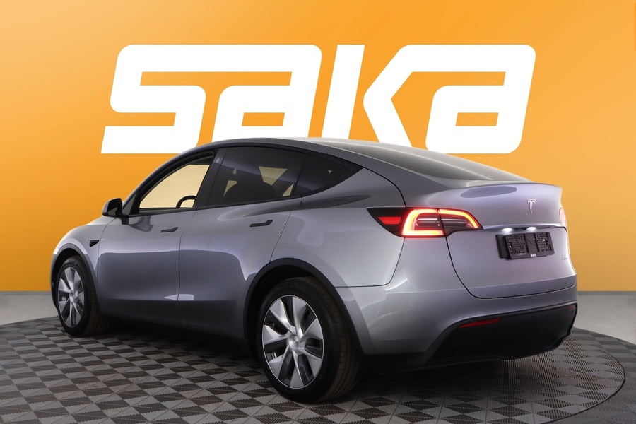 Tesla Model Y vaihtoauto