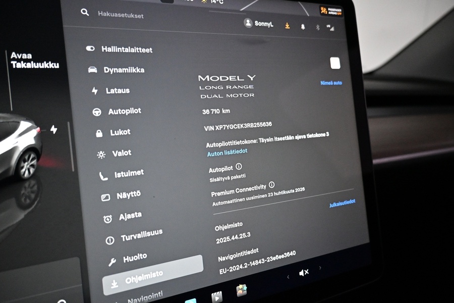 Tesla Model Y vaihtoauto