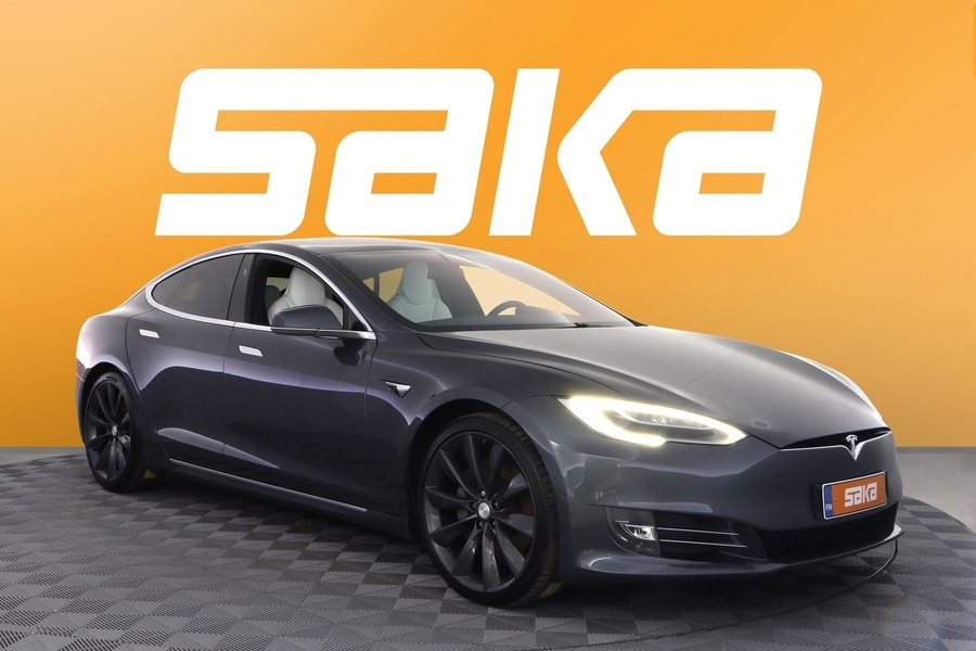 Tesla Model S vaihtoauto