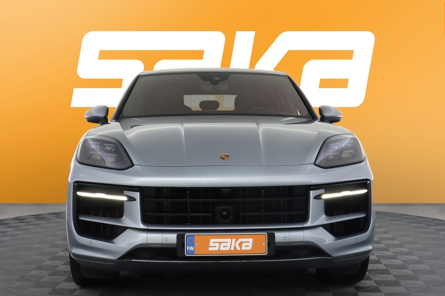 Porsche Cayenne vaihtoauto