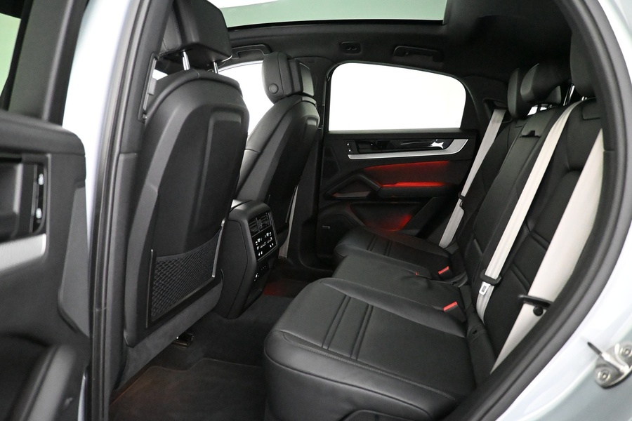 Porsche Cayenne vaihtoauto