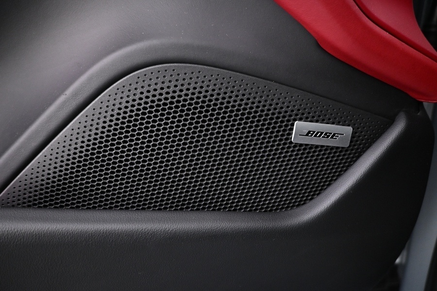 Porsche Taycan vaihtoauto