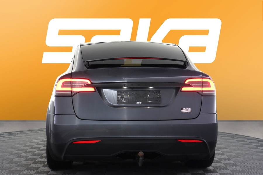 Tesla Model X vaihtoauto