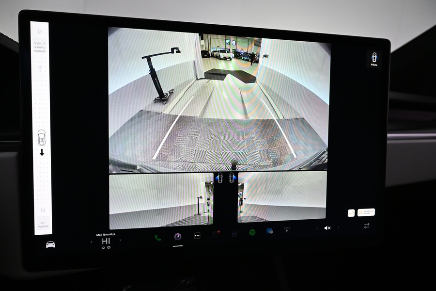 Tesla Model X vaihtoauto