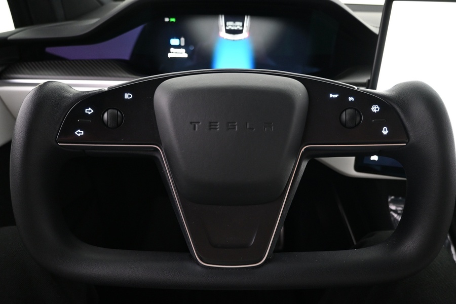 Tesla Model X vaihtoauto