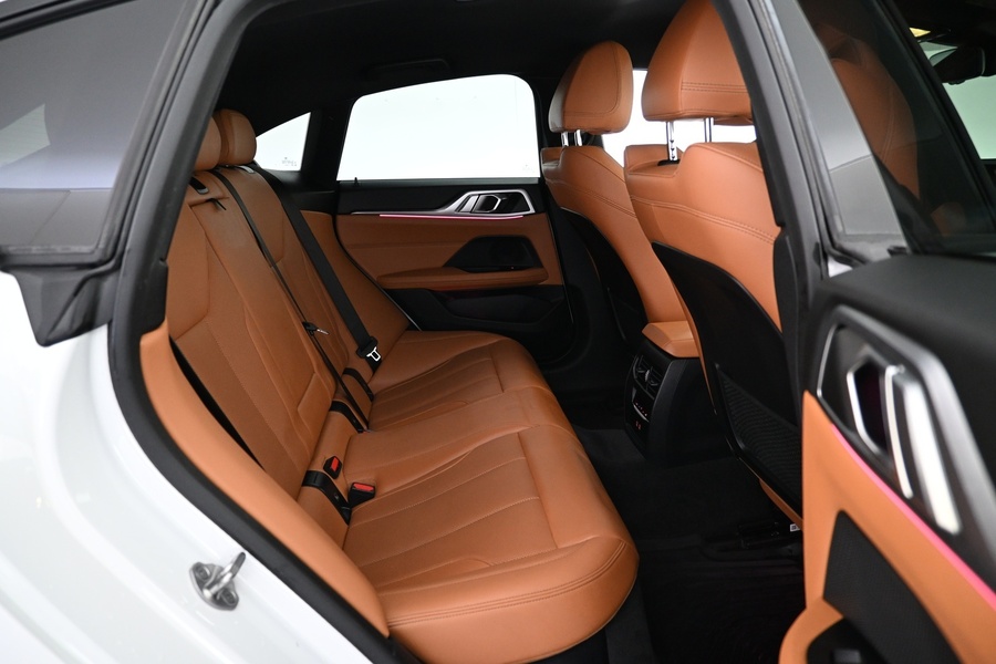 BMW i4 M50 vaihtoauto