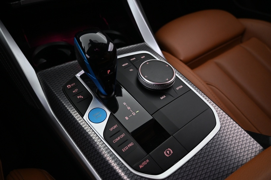 BMW i4 M50 vaihtoauto