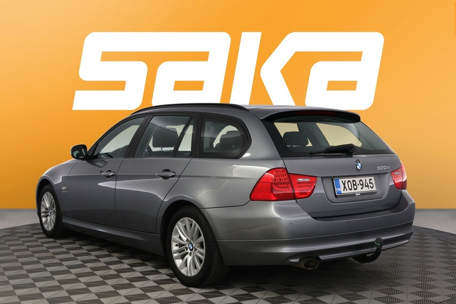 BMW 320 vaihtoauto