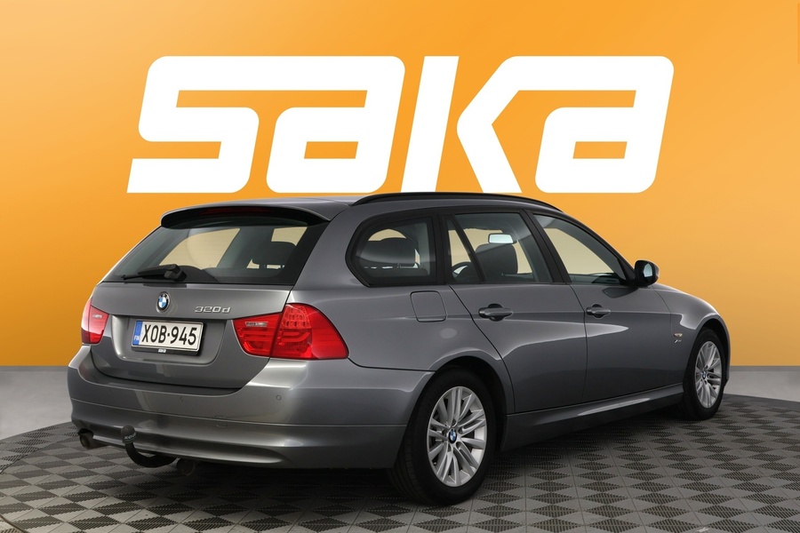 BMW 320 vaihtoauto