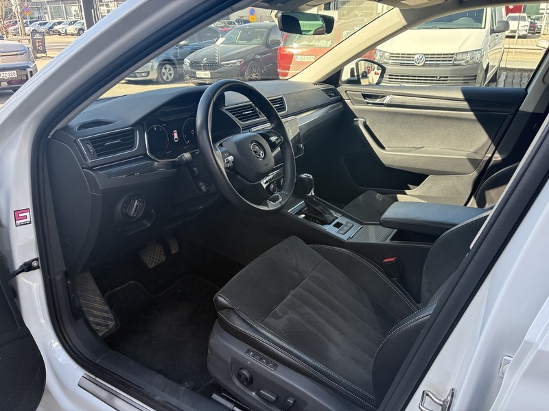 Skoda Superb vaihtoauto