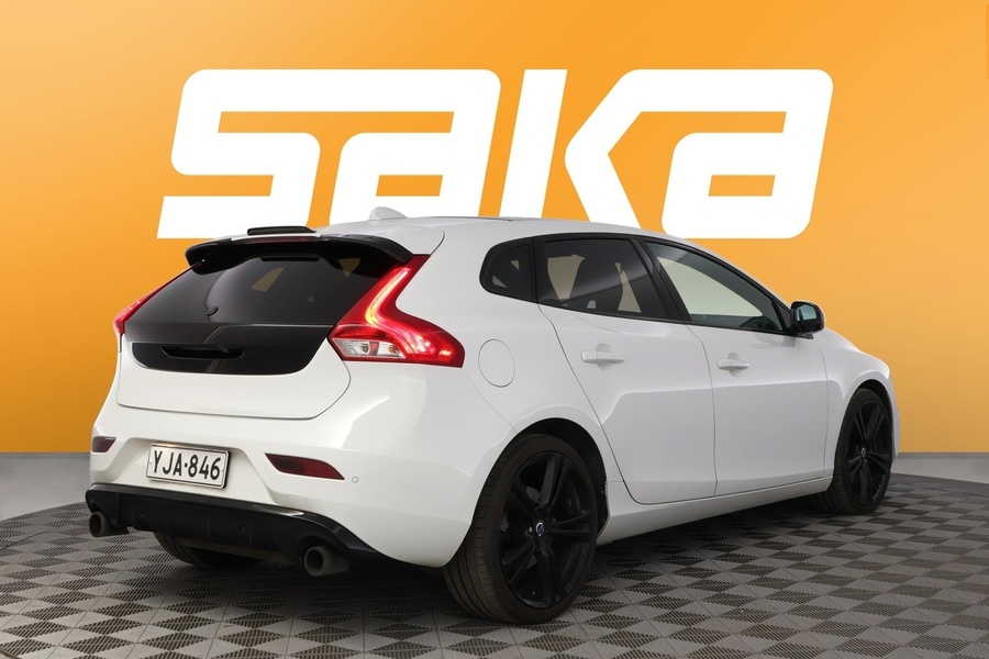 Volvo V40 vaihtoauto