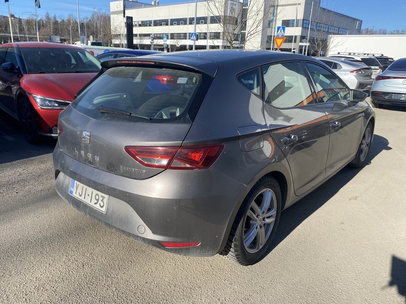 SEAT Leon vaihtoauto
