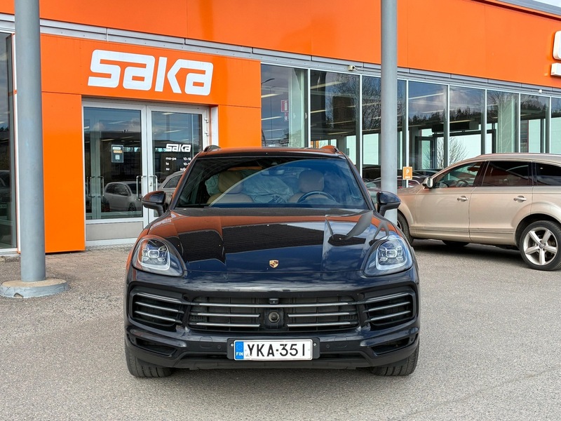 Porsche Cayenne vaihtoauto