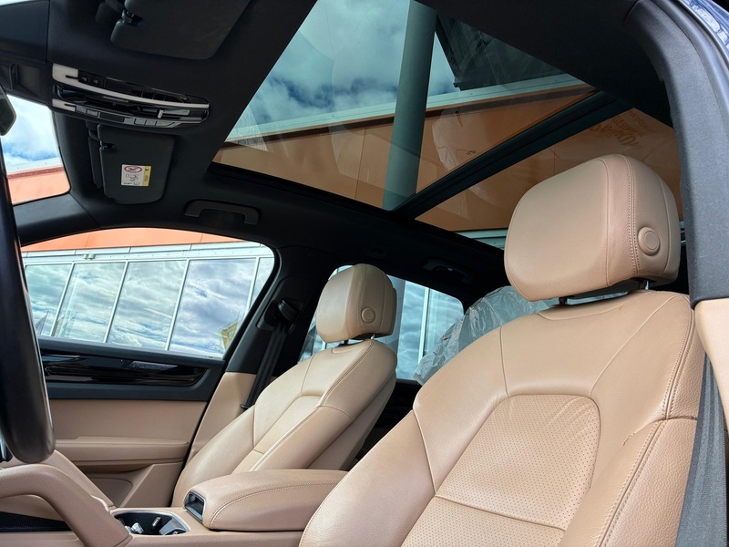 Porsche Cayenne vaihtoauto