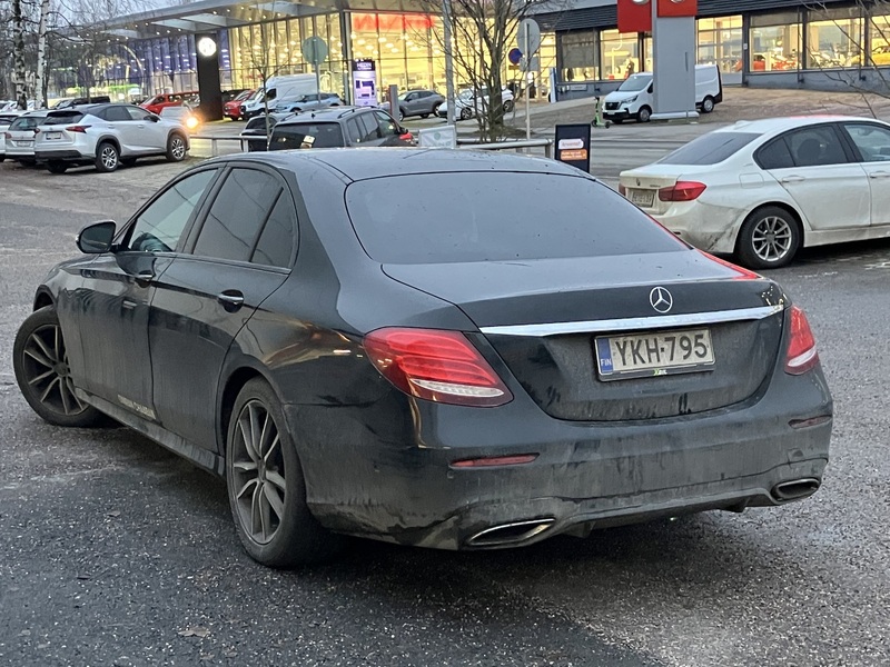 Mercedes-Benz E vaihtoauto