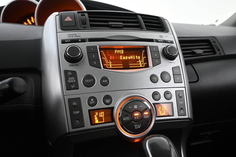 Toyota Verso vaihtoauto