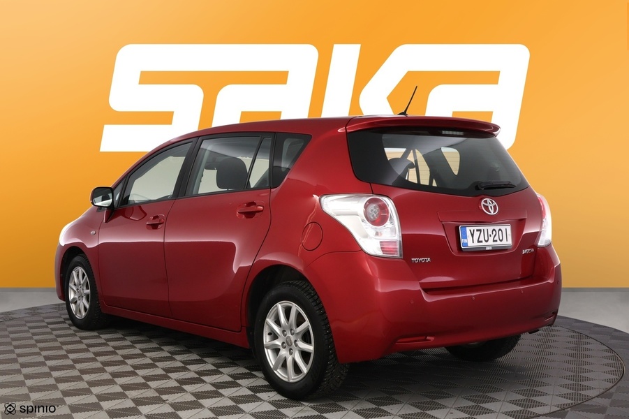 Toyota Verso vaihtoauto