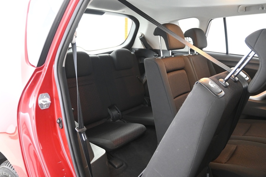 Toyota Verso vaihtoauto