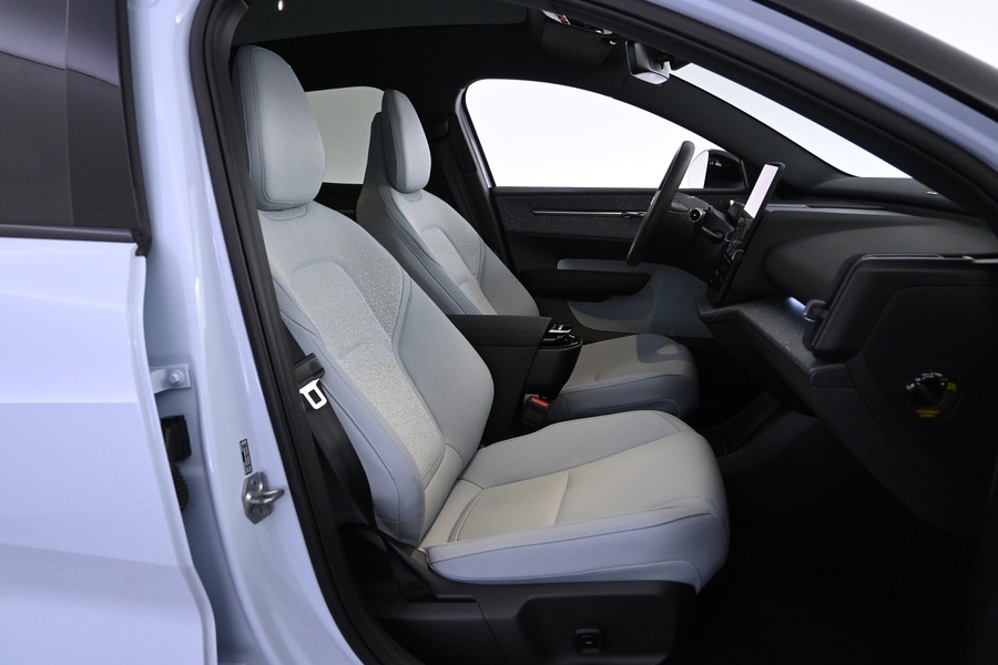 Volvo EX30 vaihtoauto