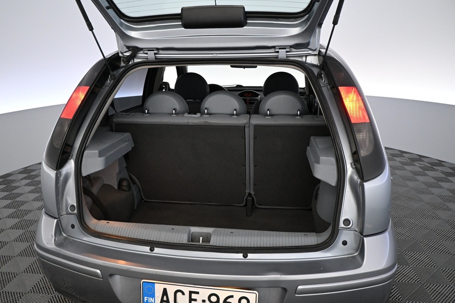 Opel Corsa vaihtoauto