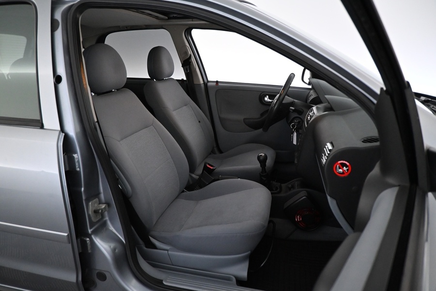 Opel Corsa vaihtoauto