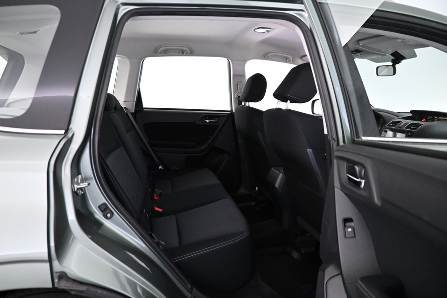 Subaru Forester vaihtoauto