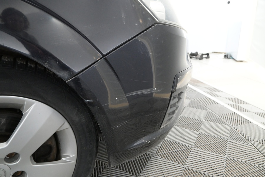 Opel Zafira vaihtoauto