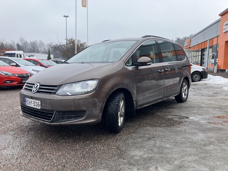 Volkswagen Sharan vaihtoauto