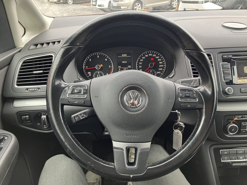 Volkswagen Sharan vaihtoauto