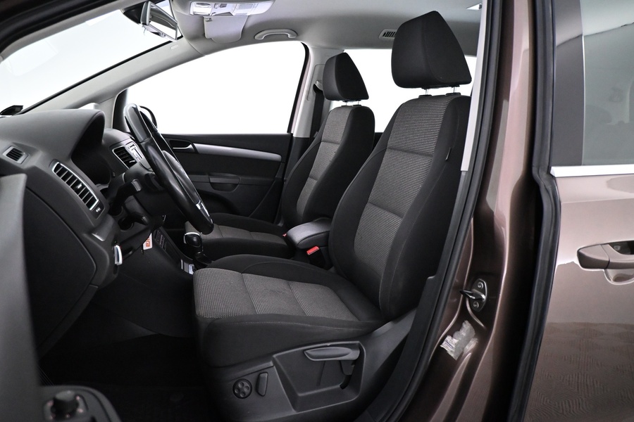 Volkswagen Sharan vaihtoauto