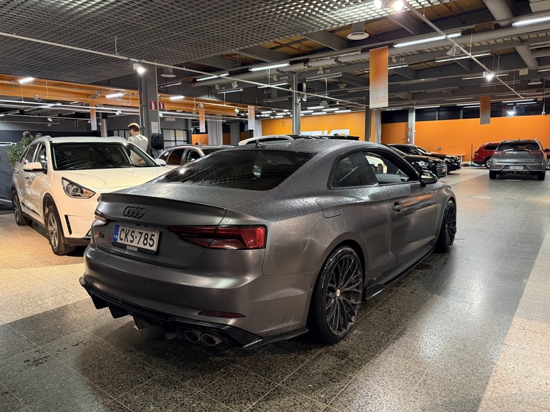 Audi S5 vaihtoauto