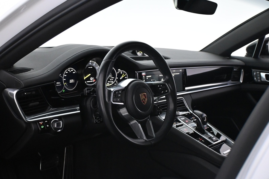 Porsche Panamera vaihtoauto