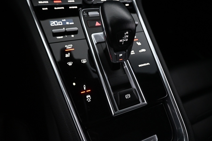 Porsche Panamera vaihtoauto