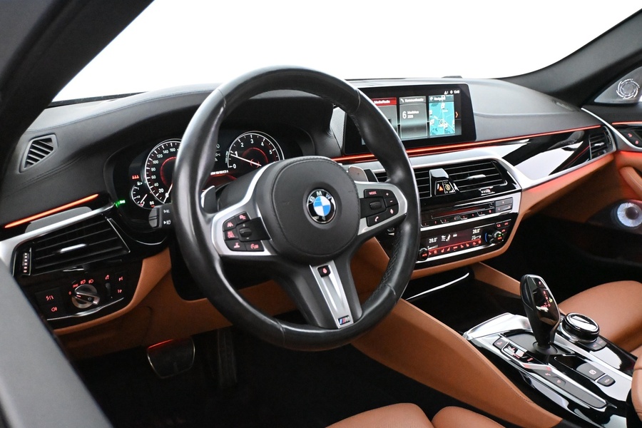 BMW M550i vaihtoauto