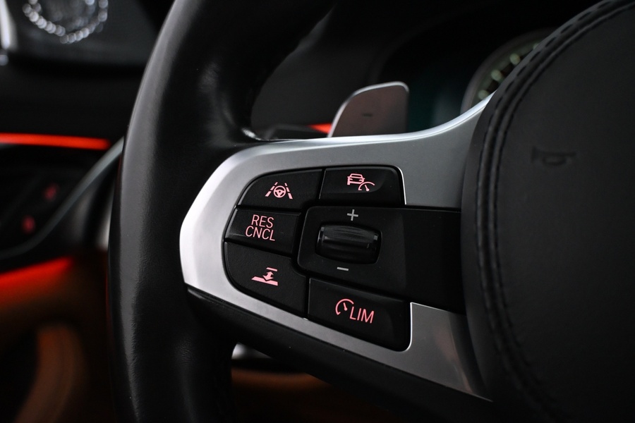 BMW M550i vaihtoauto