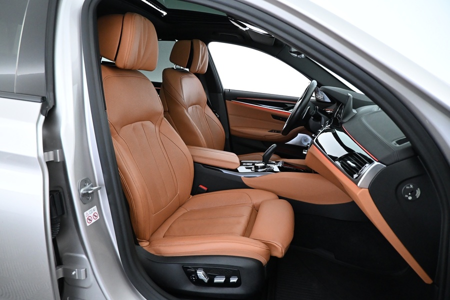 BMW M550i vaihtoauto