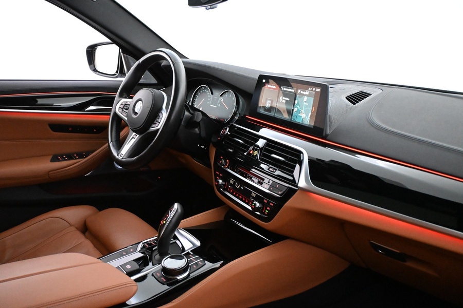 BMW M550i vaihtoauto