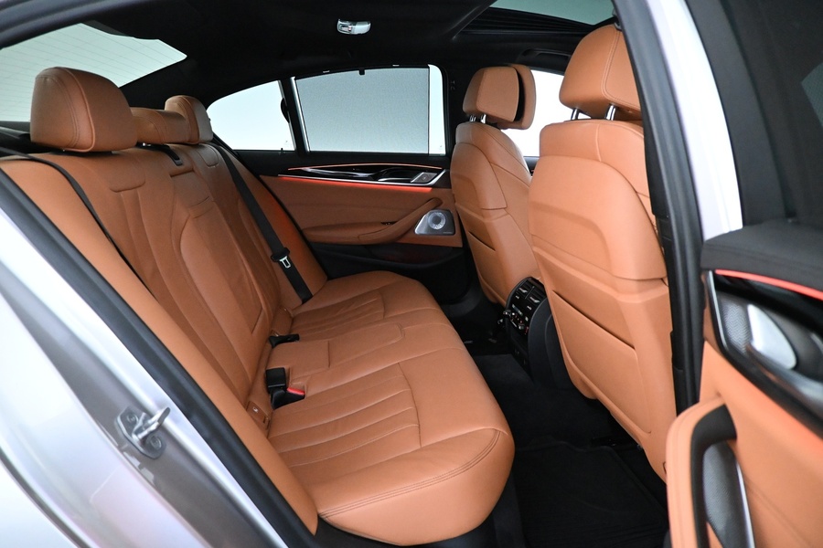 BMW M550i vaihtoauto