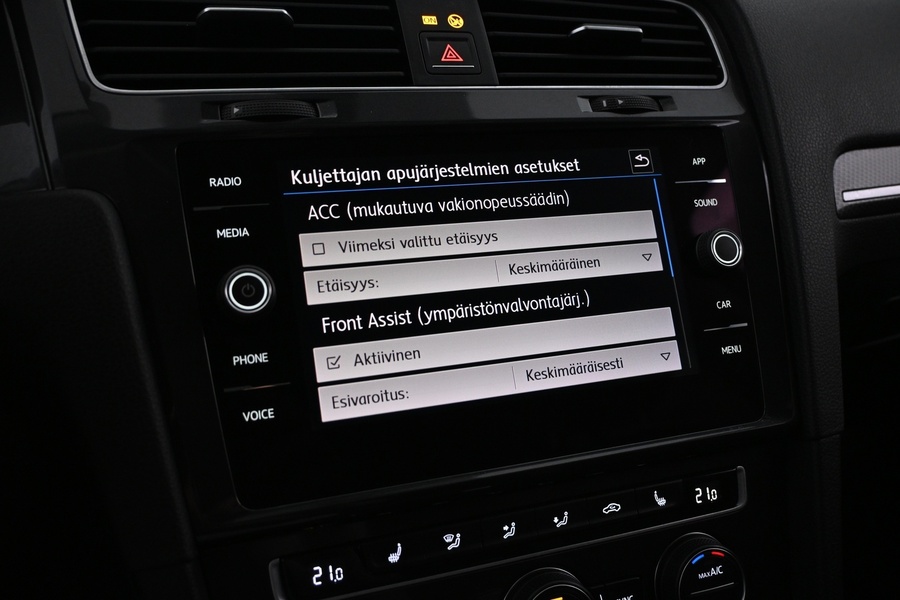 Volkswagen Golf vaihtoauto