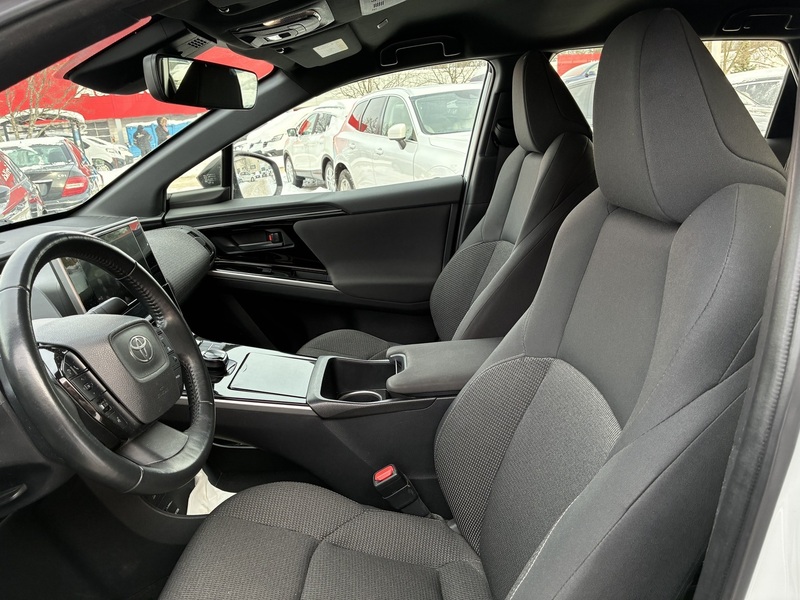 Toyota bZ4X vaihtoauto