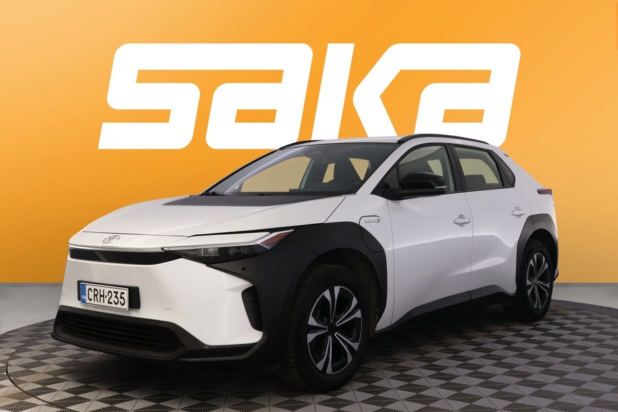 Toyota bZ4X vaihtoauto